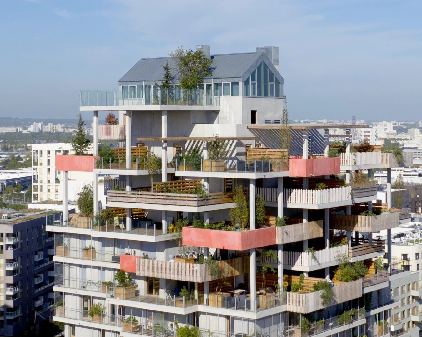 Duplex de luxe à vendre dans le quartier Voltaire-Grésillons