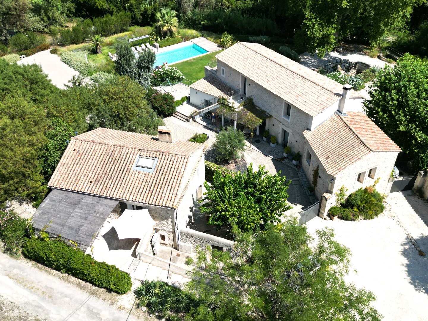 Farmhouse for sale in the district Hôpitaux-Facultés