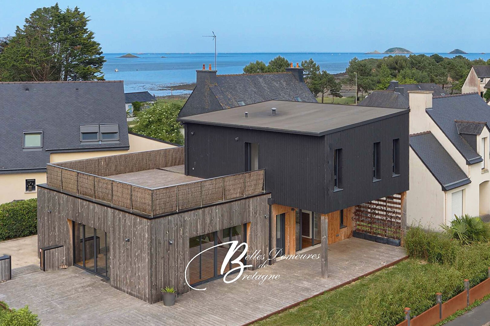 Luxury house for sale in the district Kernoa-Kerity-Littoral