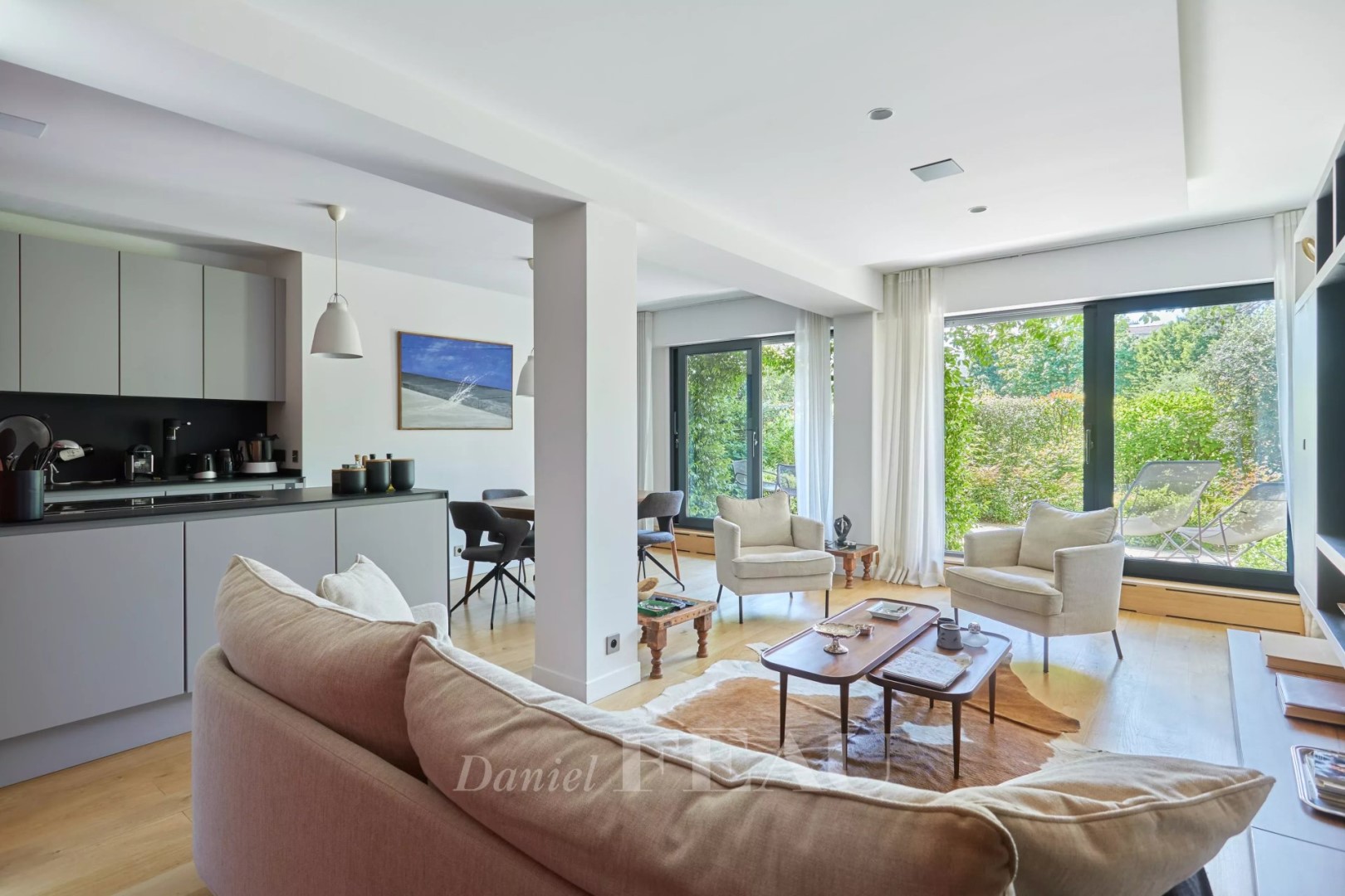 Appartement de luxe à vendre dans le quartier Reine-Mairie