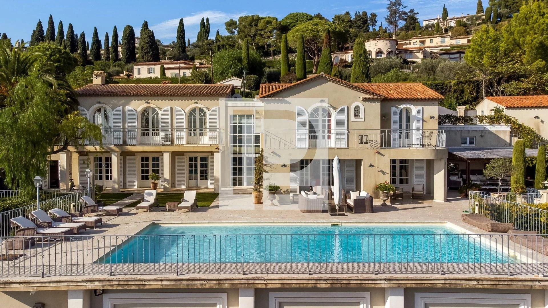 maisons de luxe à vendre dans le quartier Village-Le Val-Cabrieres