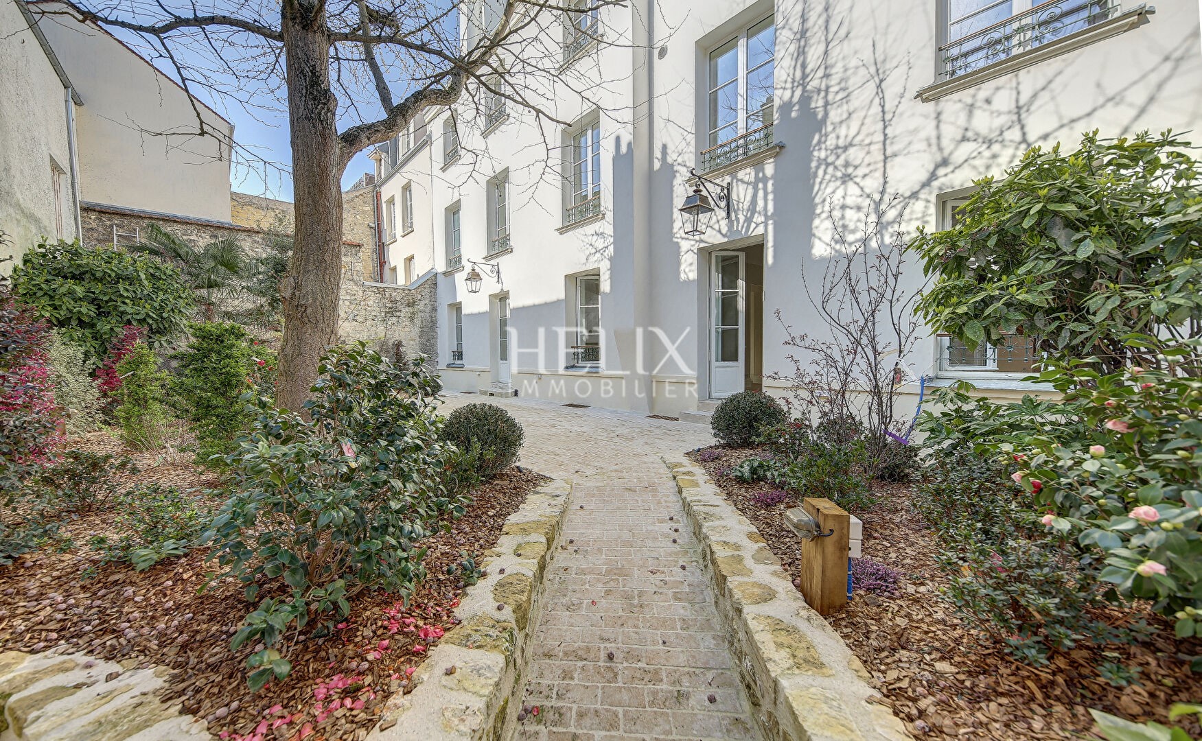 luxe duplex te huur in Les Parterres