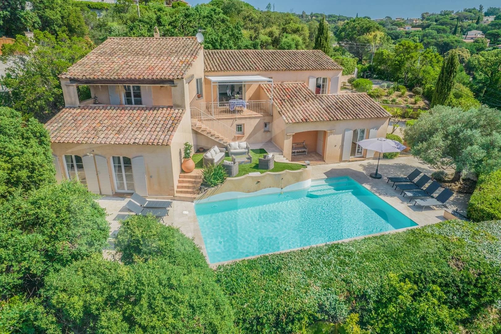 Luxus-villa in saisonaler Vermietung Basse Suane-Les Virgiles