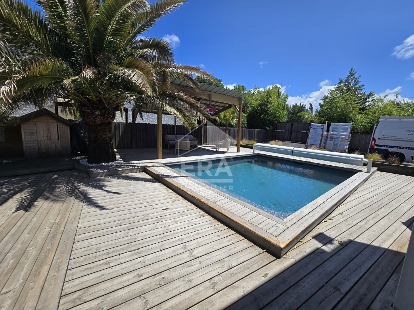 Luxury house for sale in the district Aiguillon-Port