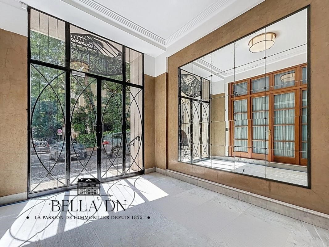 Luxury apartment for sale in the district Muette Nord