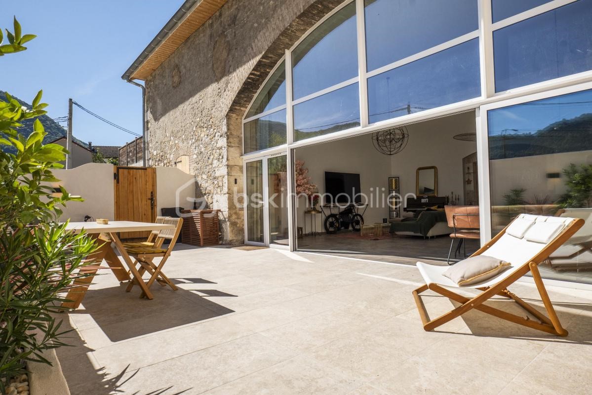 Corps de ferme à vendre à Saint-Paul-de-Varces
