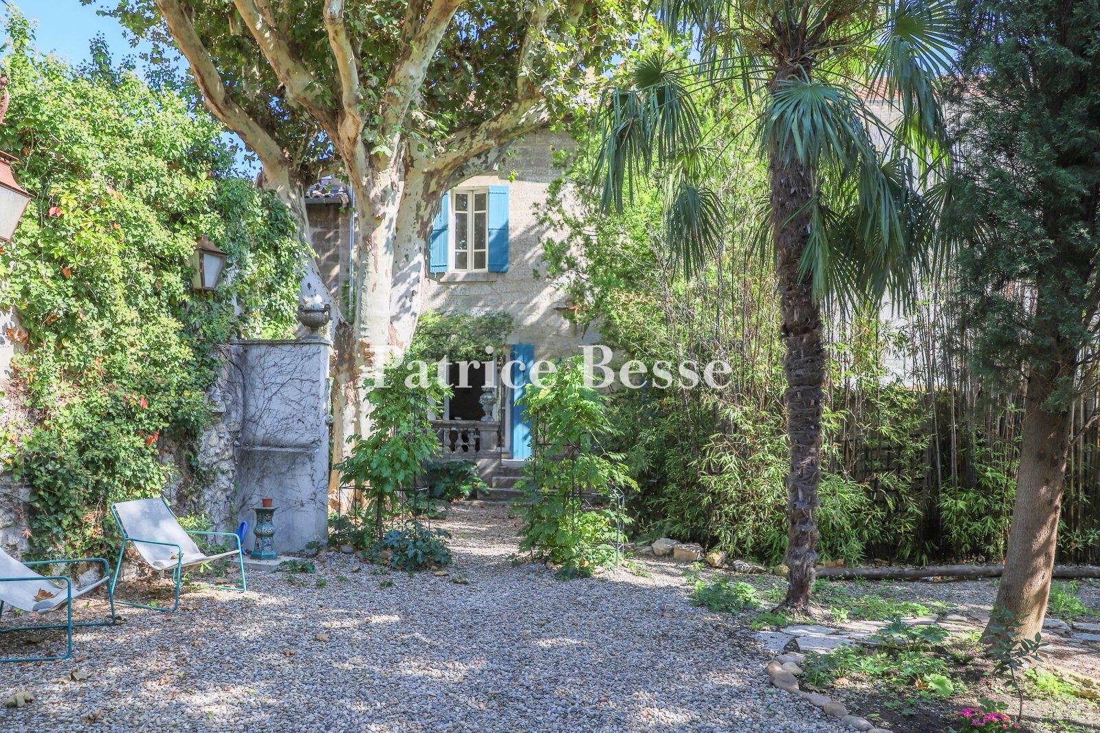 Luxury house for sale in Avignon