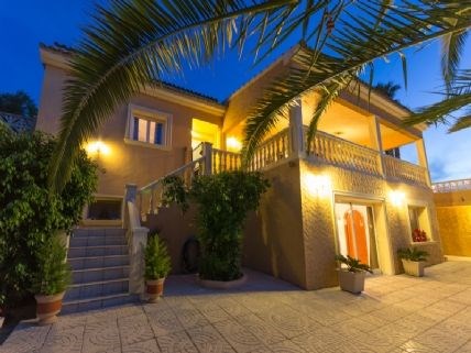 Nous vous proposons cette location de villa &agr
