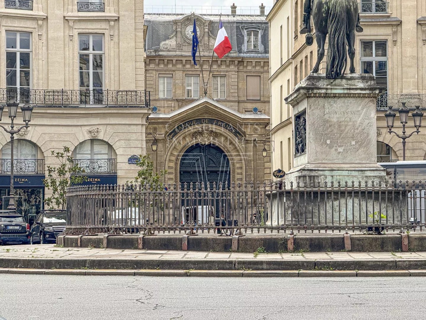 Luxury apartment for sale in the district Montorgueil-Saint Denis