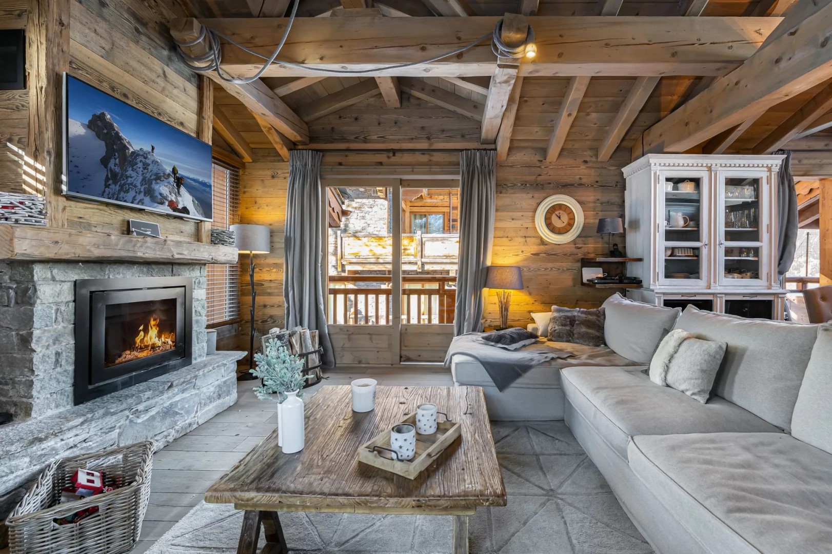 Luxury cabin for rent in Courchevel