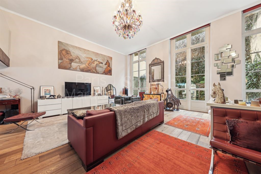 Duplex de luxe à vendre dans le quartier Enfants Rouges