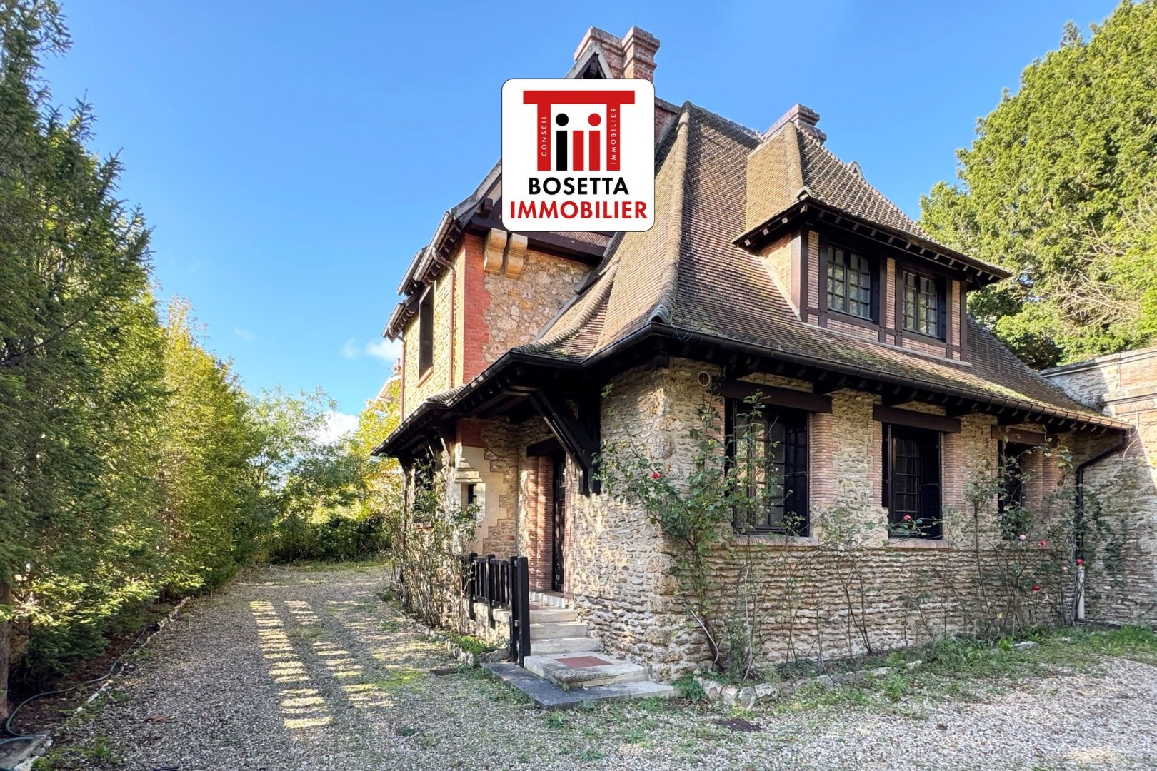 Dimora di lusso in vendita Bourg-La Feuillaume Nord