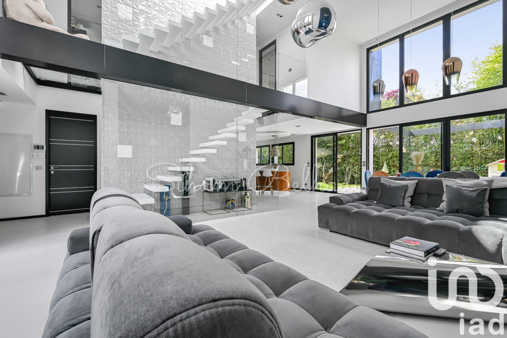 Maison d'architecte à vendre dans le quartier La Varenne