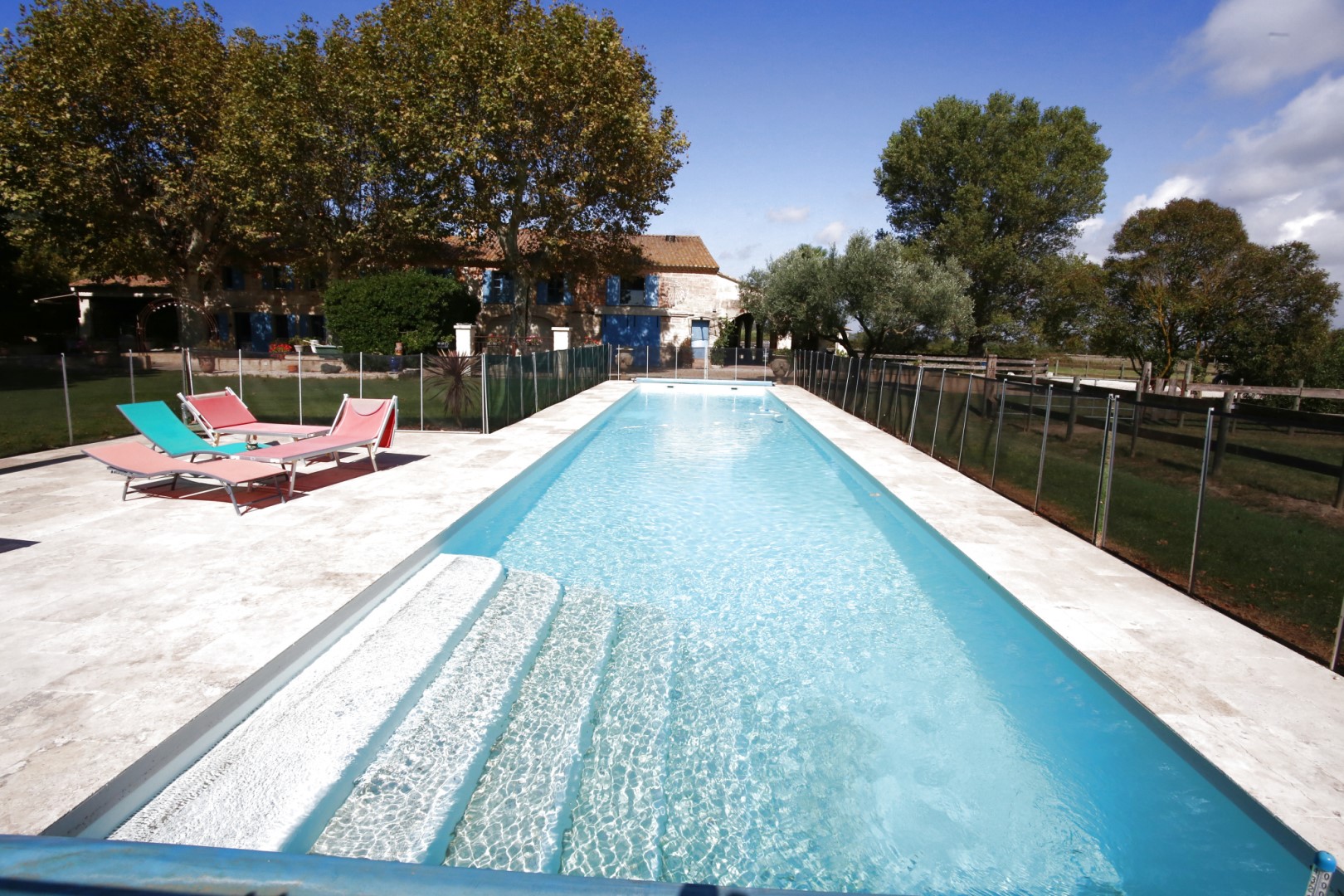 Farmhouse for sale in Aigues-Mortes