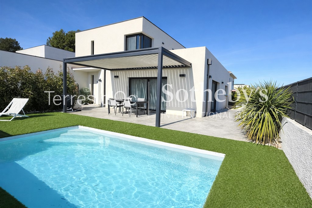 Maison de luxe à vendre dans le quartier Ecarts