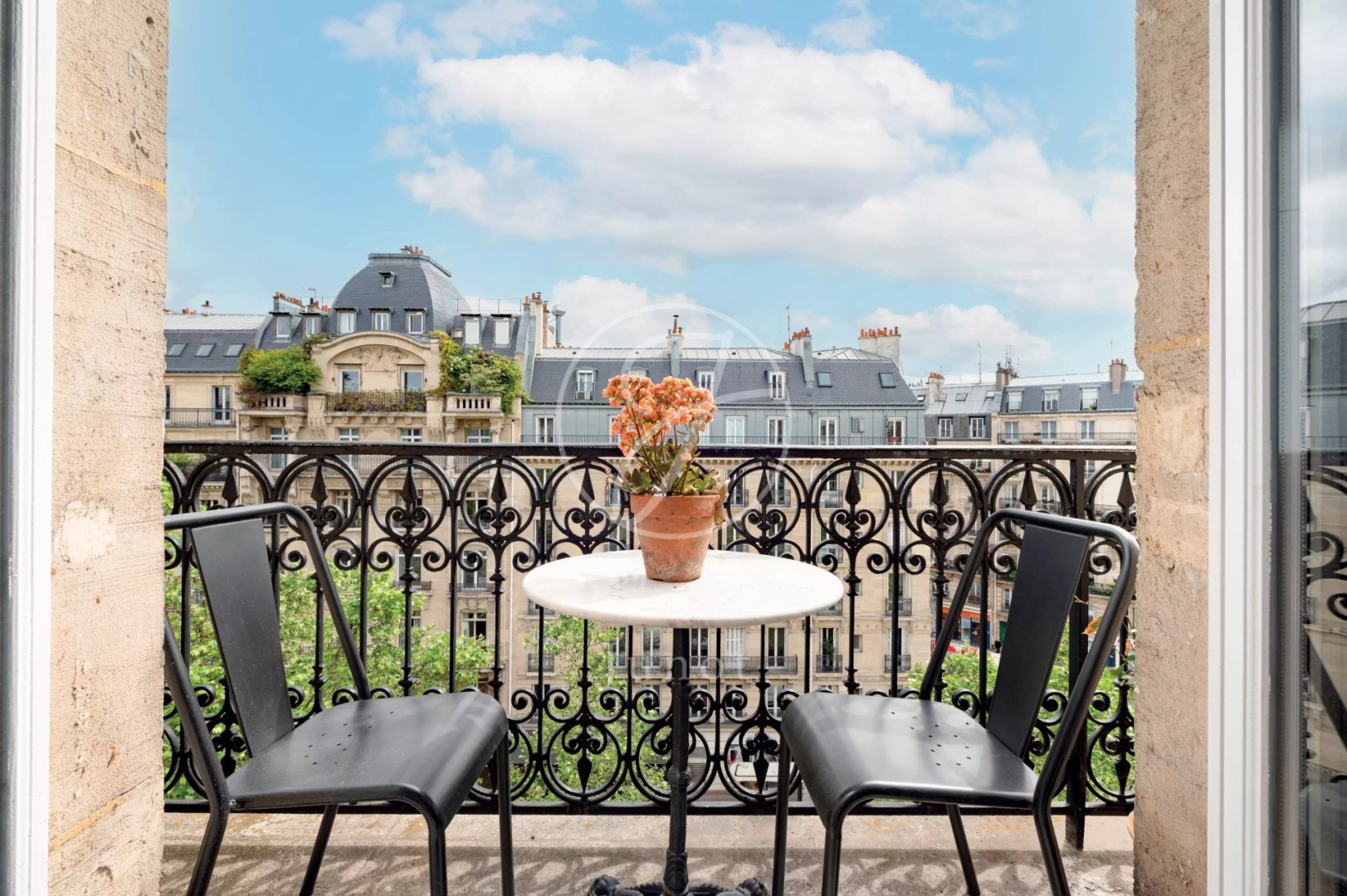 Luxe appartement te koop in Notre Dame des Champs