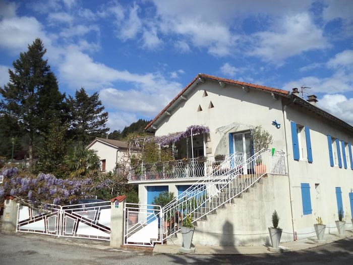 Wohnung De Vacances A Lalevade D Ardeche En Rhone Alpes Pour 4 Pers 60m Amivac Com Wohnung De Vacances A Lalevade D Ardeche En Rhone Alpes Pour 4 Pers 60m Amivac Com