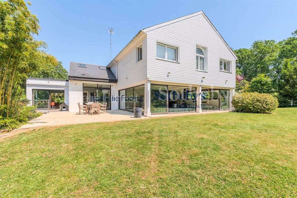 Luxury house for sale in Prémesques
