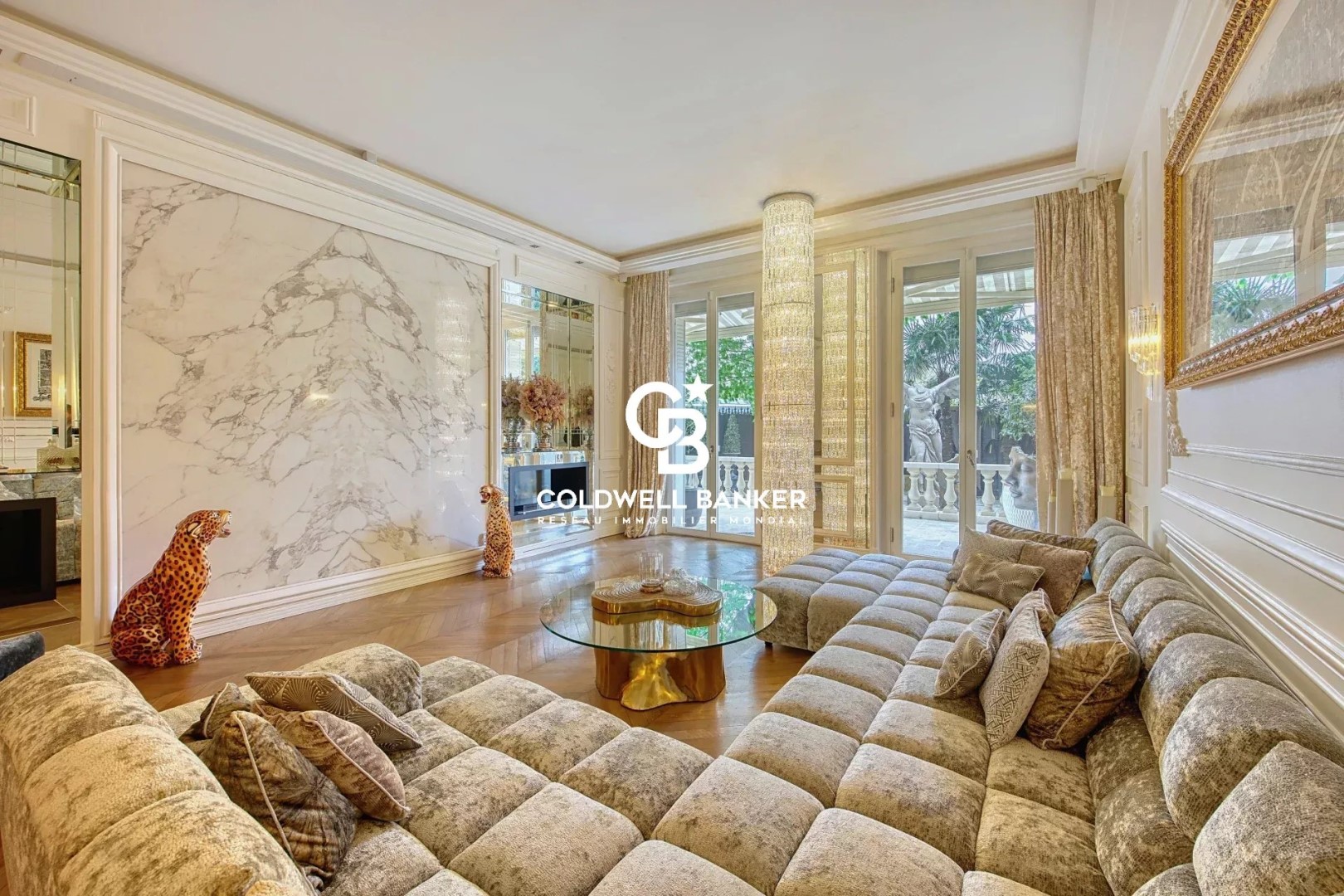 Luxury apartments / penthouses for sale in the district Porte Dauphine