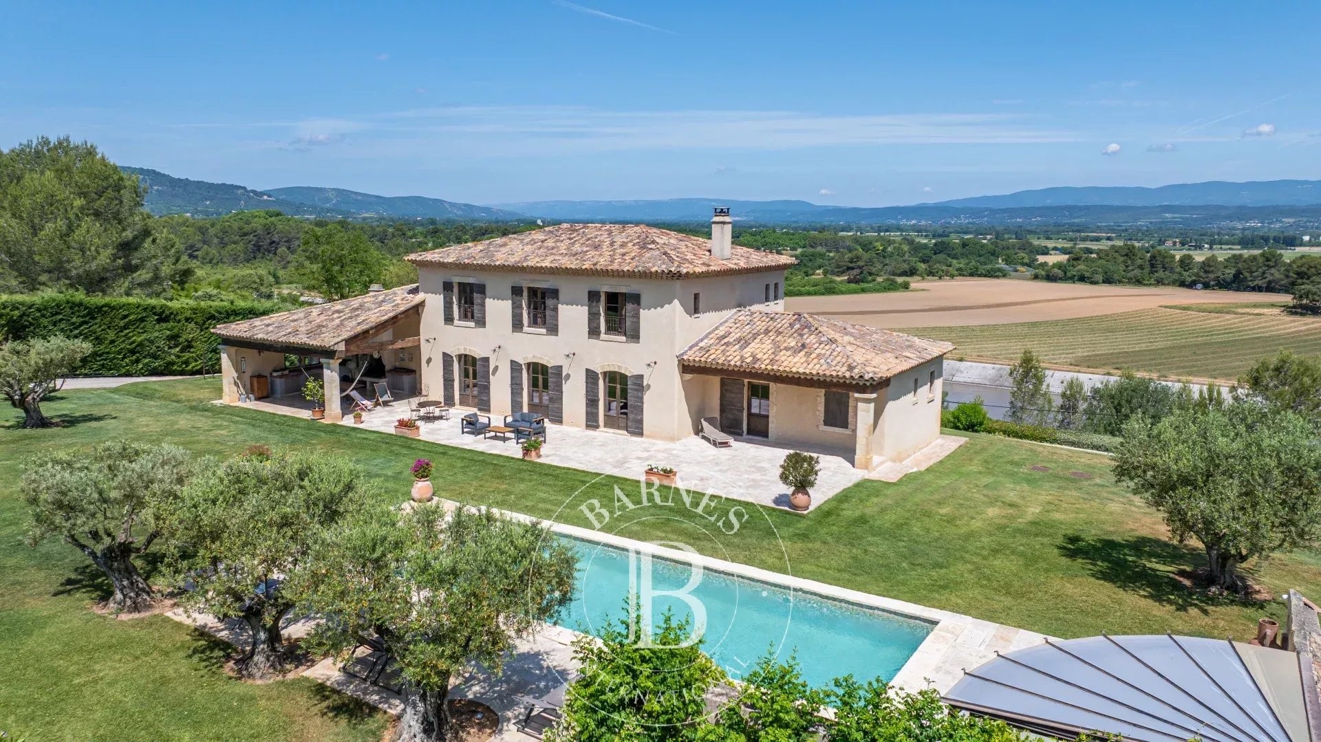 Maison de luxe à vendre dans le quartier Granettes-Jauberte-Sainte Anne