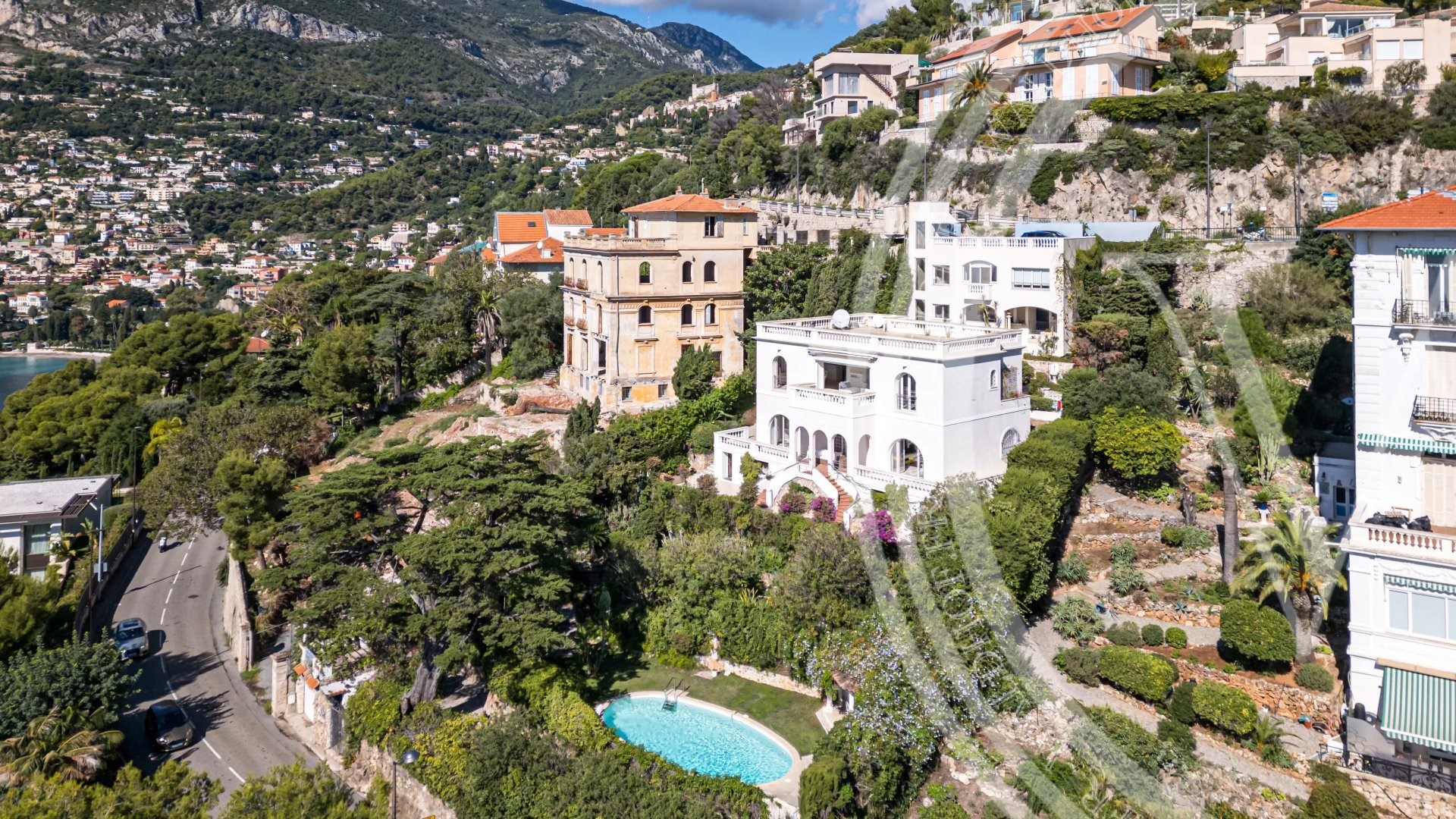 Villa de luxe à vendre dans le quartier Cap Martin