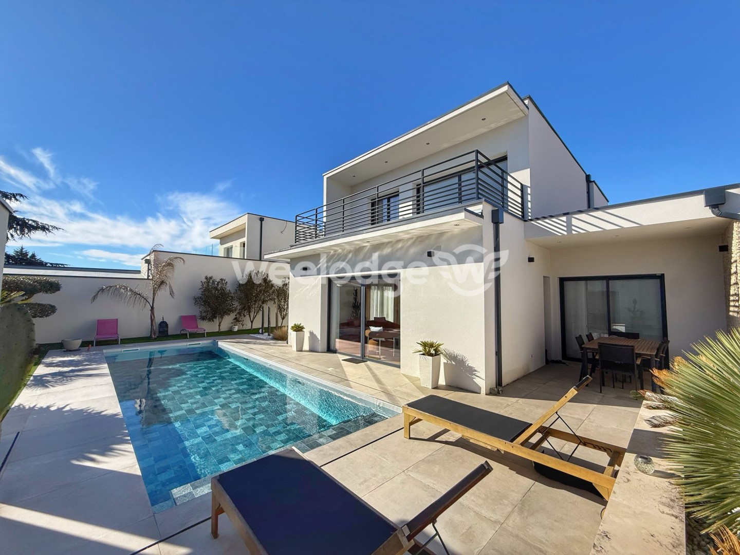 Maison contemporaine à vendre dans le quartier Saint Simon