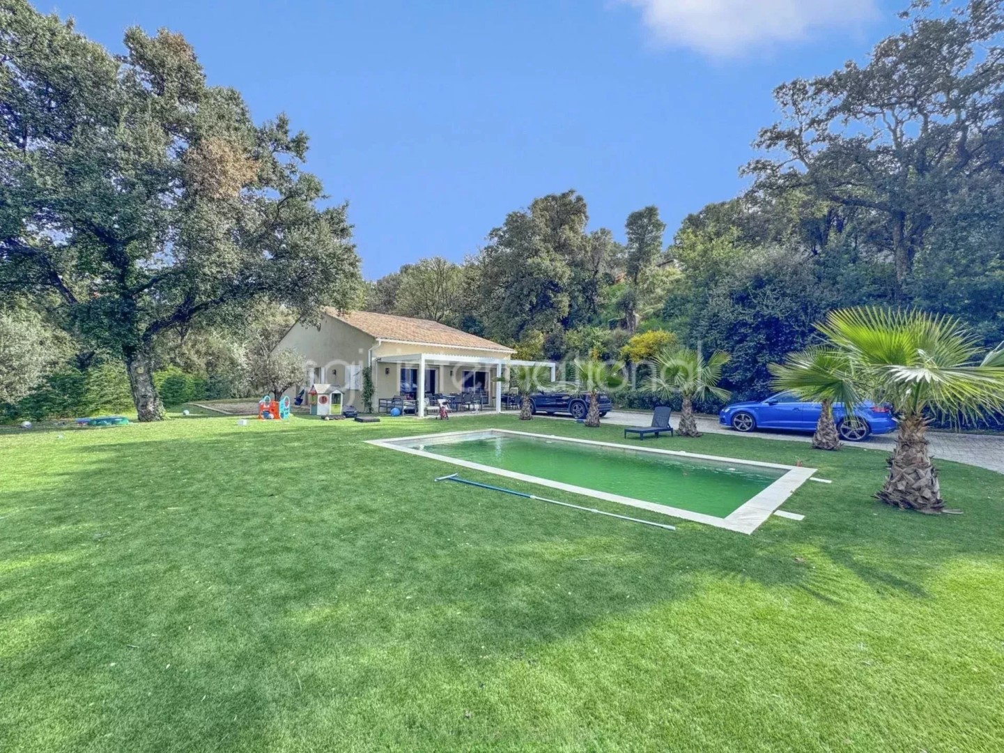 Villa de luxe à vendre à la La Garde-Freinet