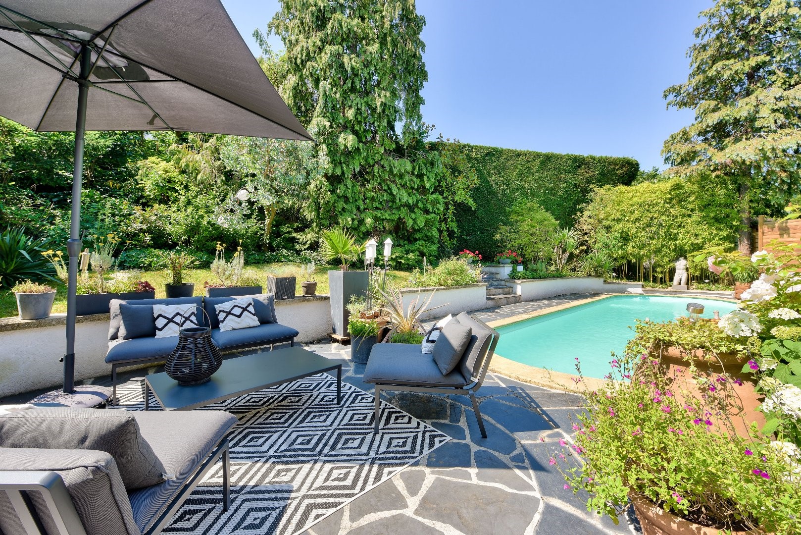Architectenwoning te koop in Bellevue