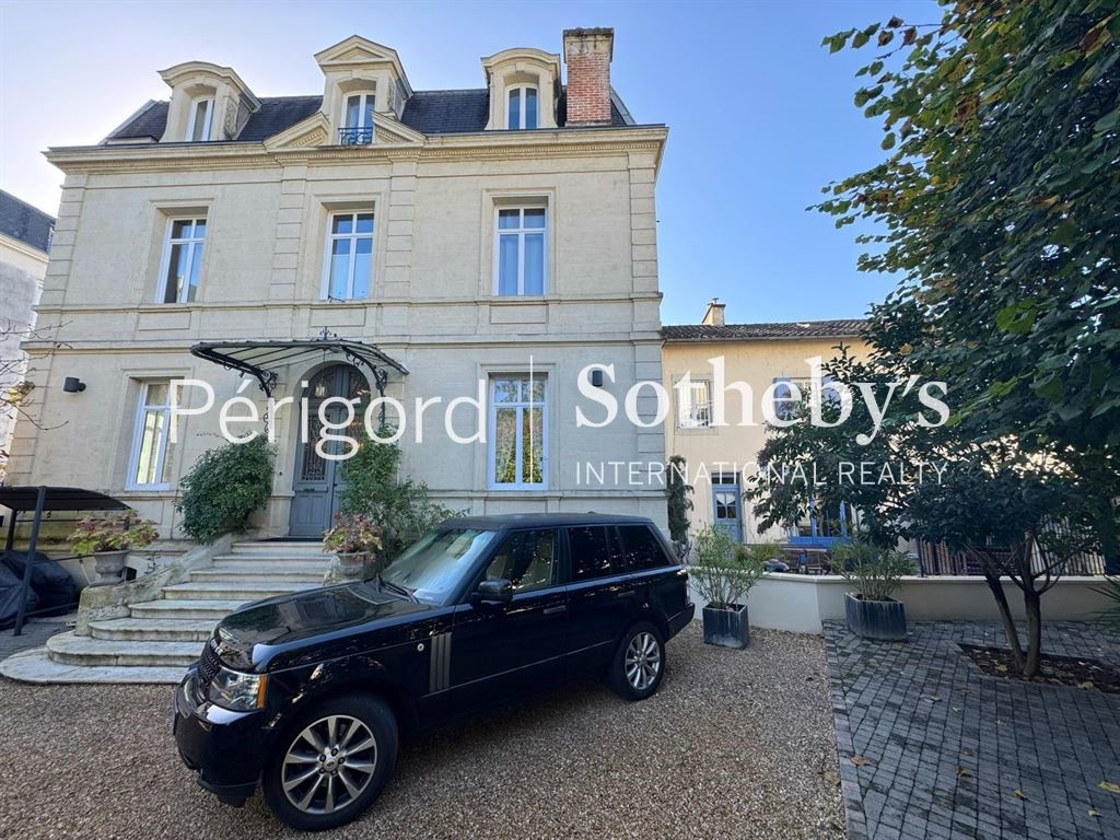 Manor for sale in Périgueux
