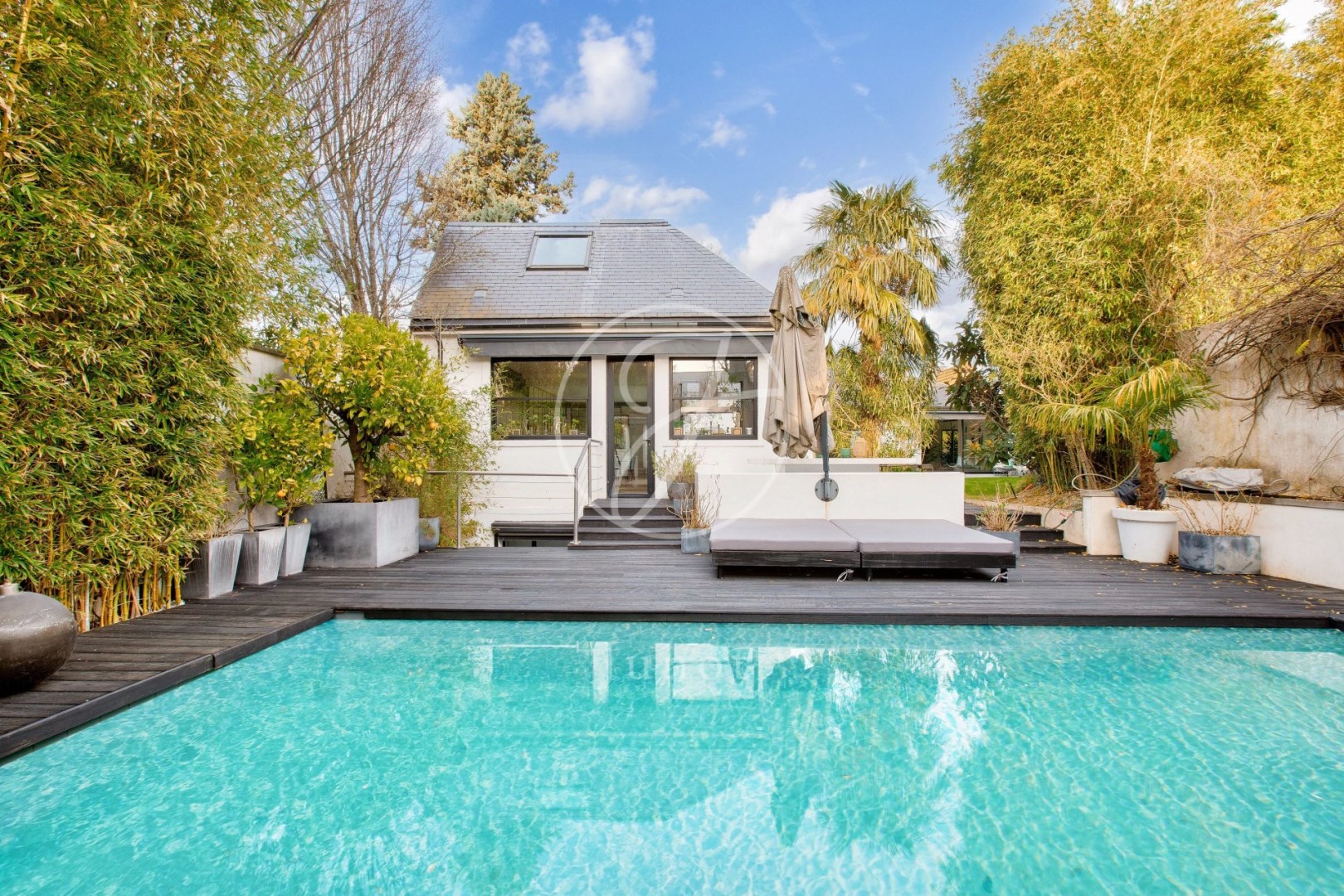 Maison de luxe à vendre dans le quartier Buzenval