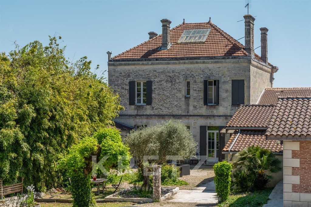 Maison de maître à vendre à Bordeaux