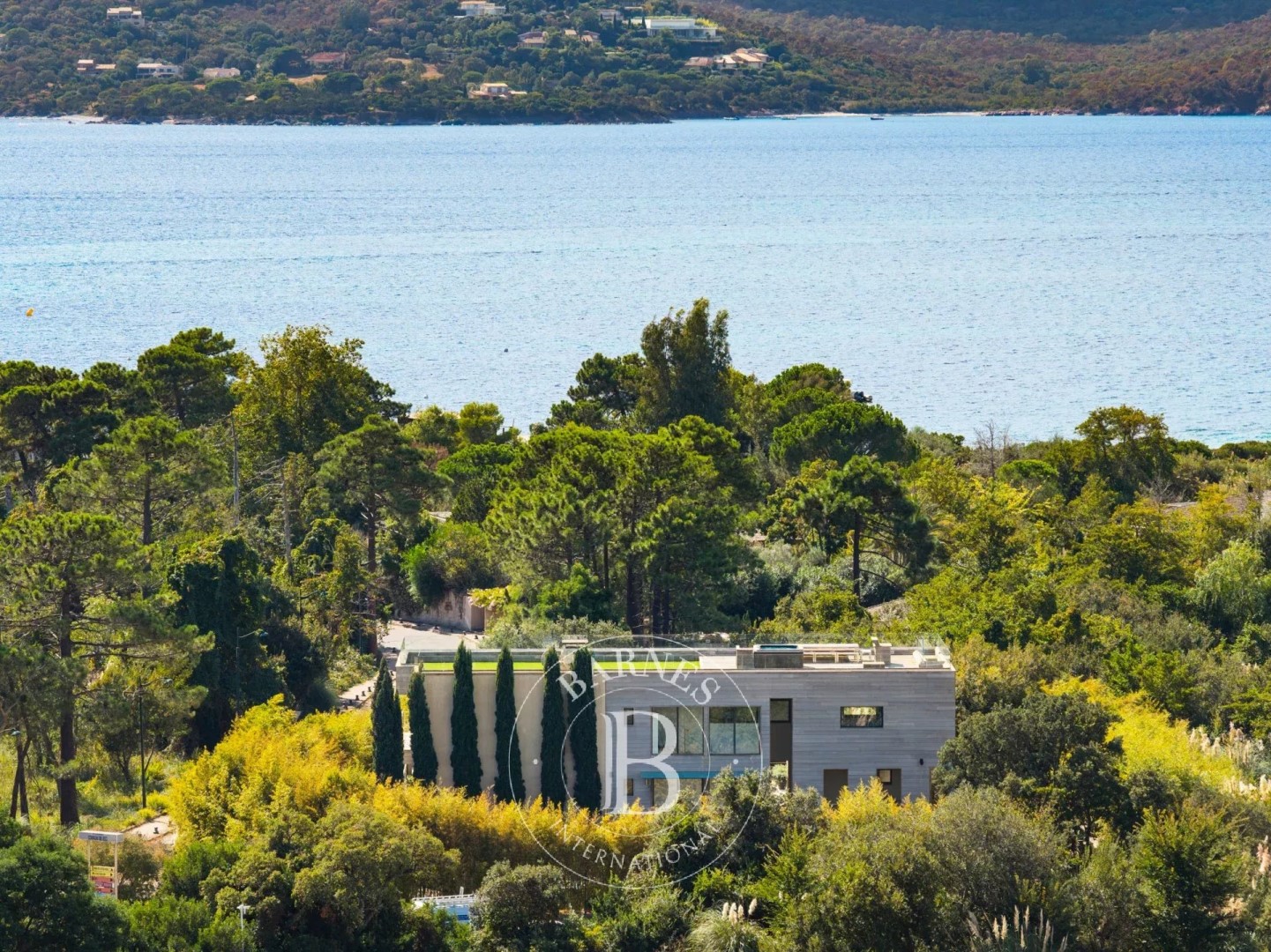 Luxus-villa in saisonaler Vermietung Porto-Vecchio