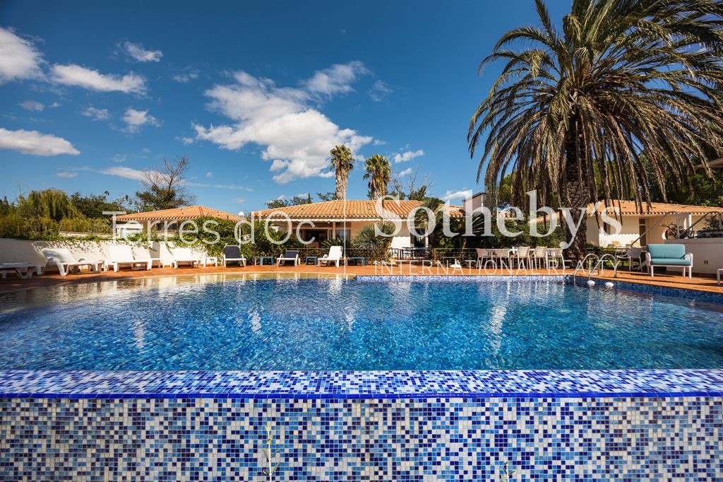 Maison de luxe à vendre dans le quartier Les Jardins Saint Jacques