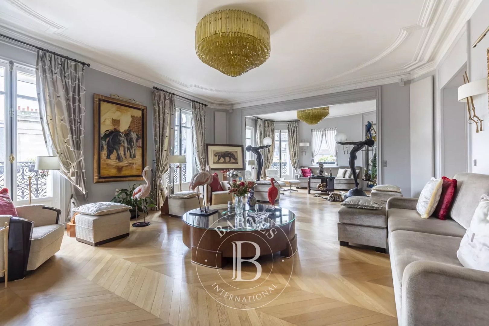 Appartement de luxe à vendre dans le quartier Europe