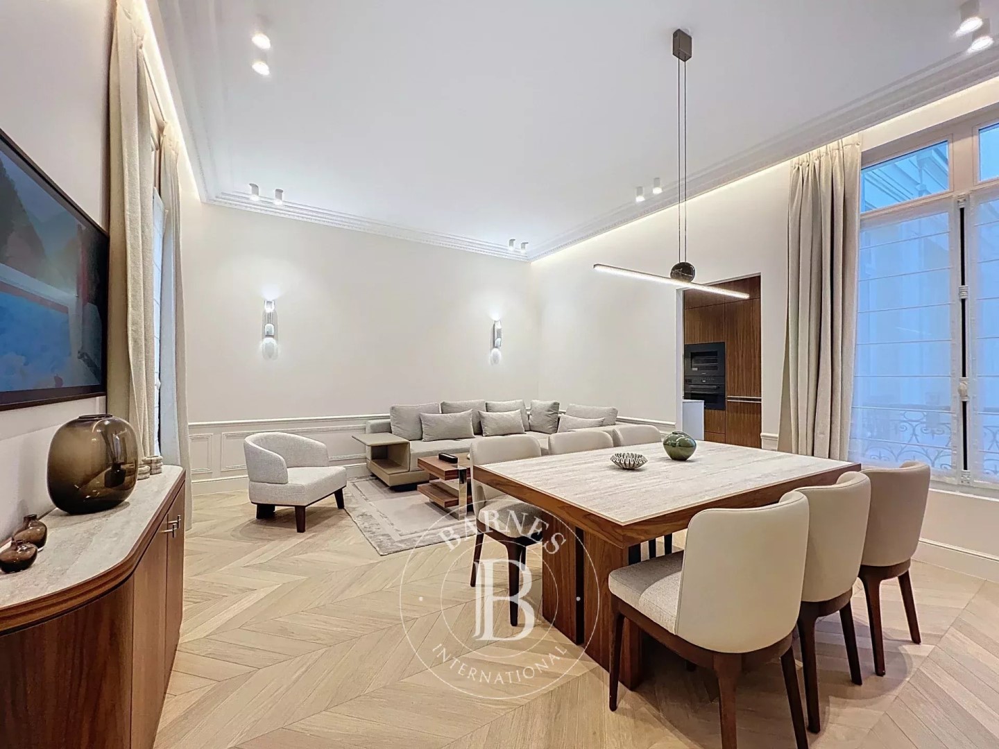 Luxury apartment for rent in the district Hoche-Friedland