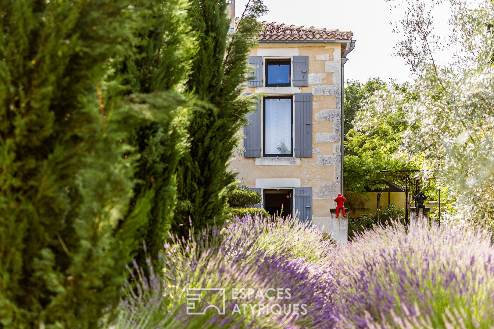 Luxury house for sale in Saint-Sauvant