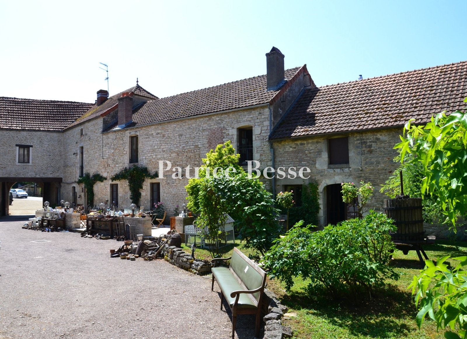 Old house for sale in Beaune