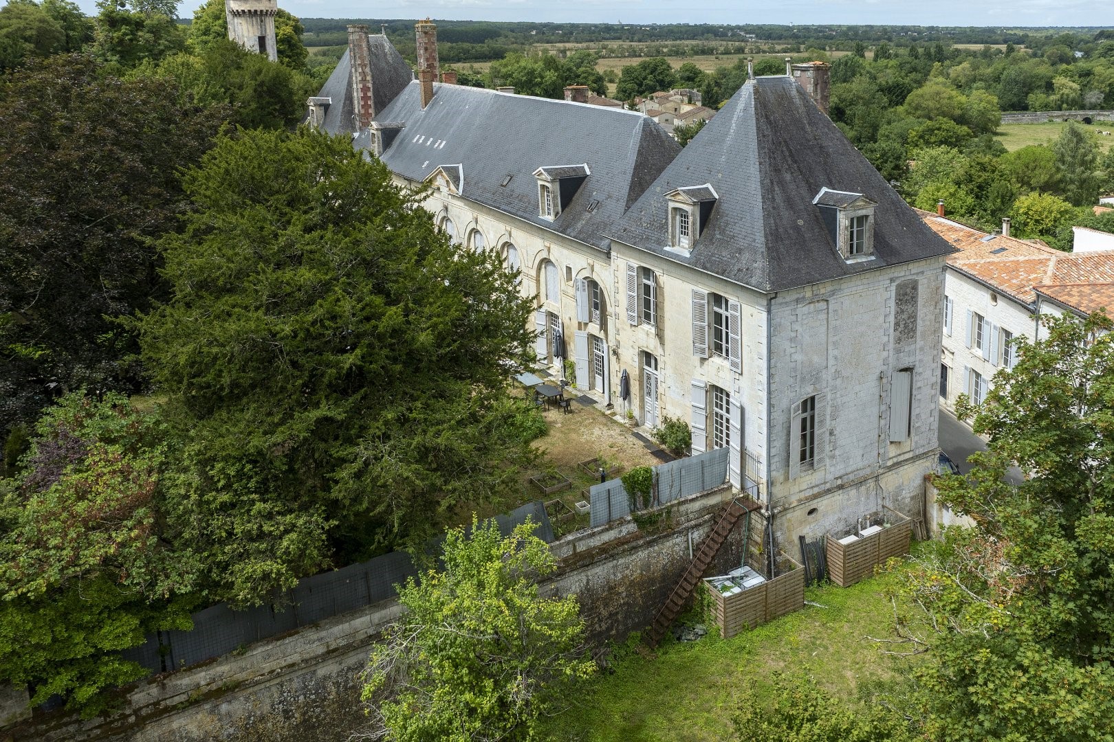Castle for sale in the district Centre