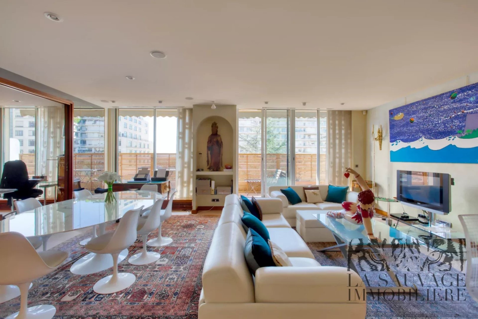 Luxury apartments / penthouses for sale in the district Auteuil Nord