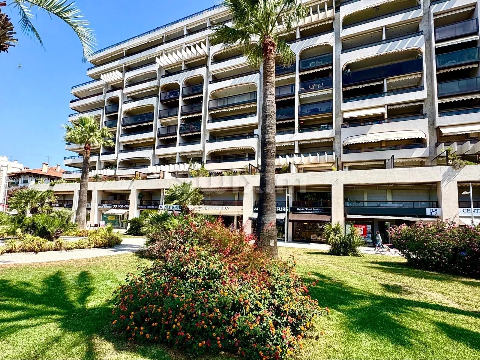 Appartement de luxe à vendre dans le quartier Juan les Pins-Gallice