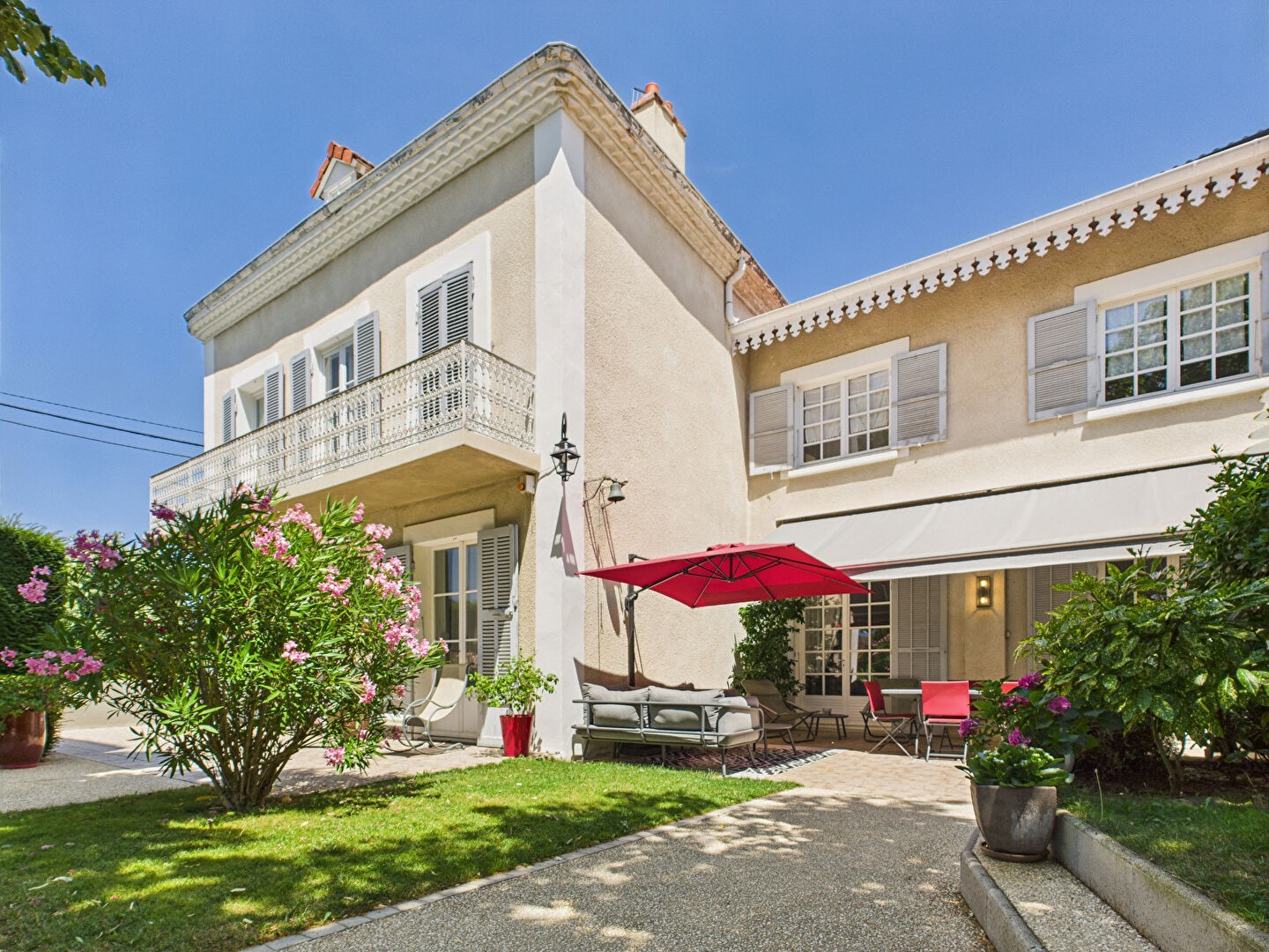 Maison de luxe à vendre dans le quartier Centre Ville