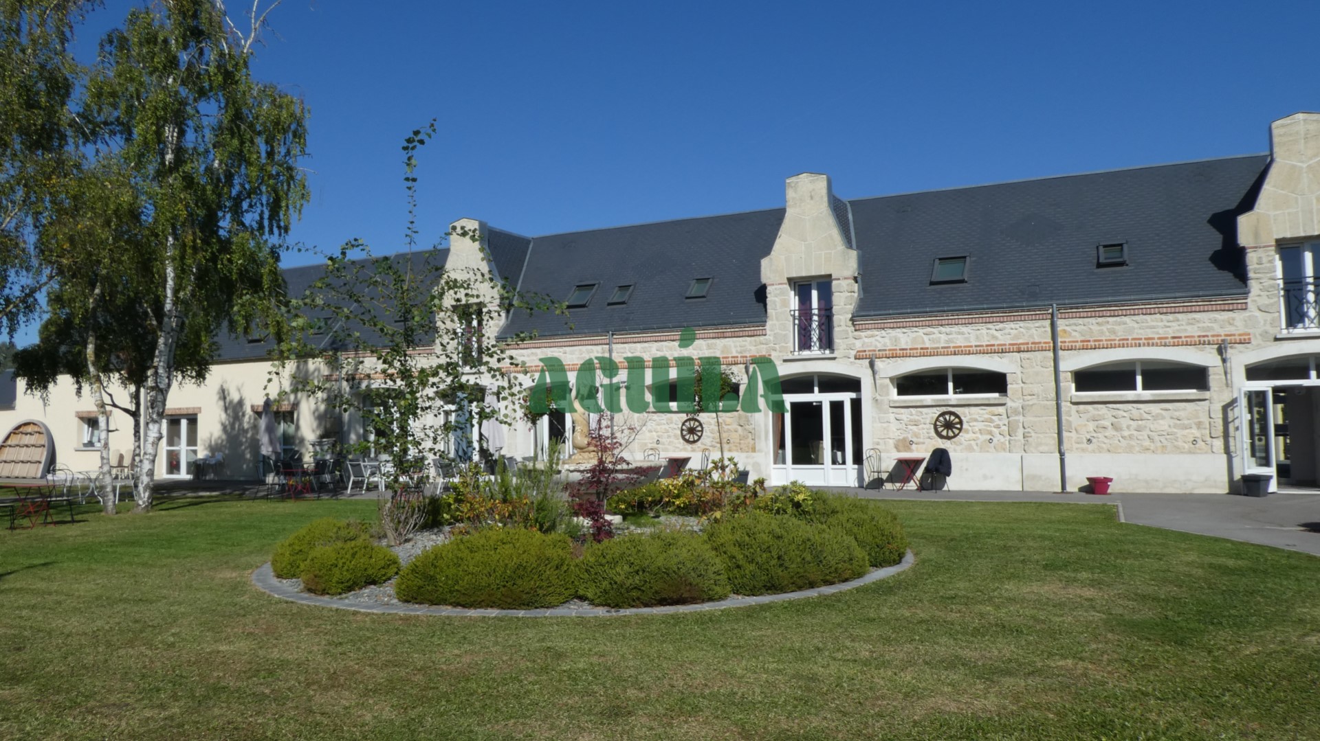 buitenverblijf te koop in Reims