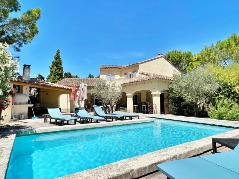 Dimora di lusso in vendita Althen-des-Paluds