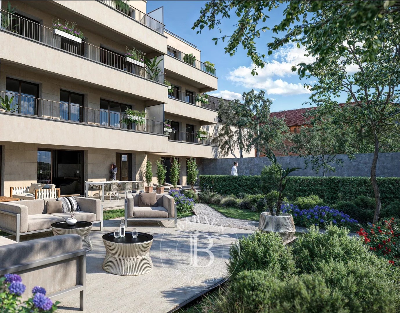 Luxury apartment for sale in the district Aristide Briand