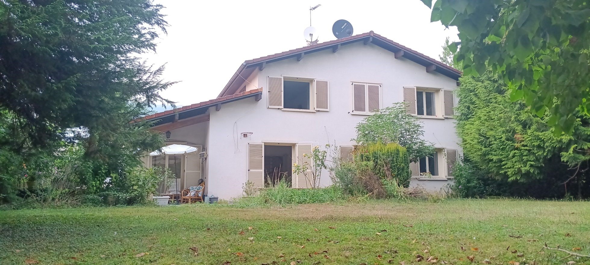 Villa de luxe à vendre dans le quartier Ouest
