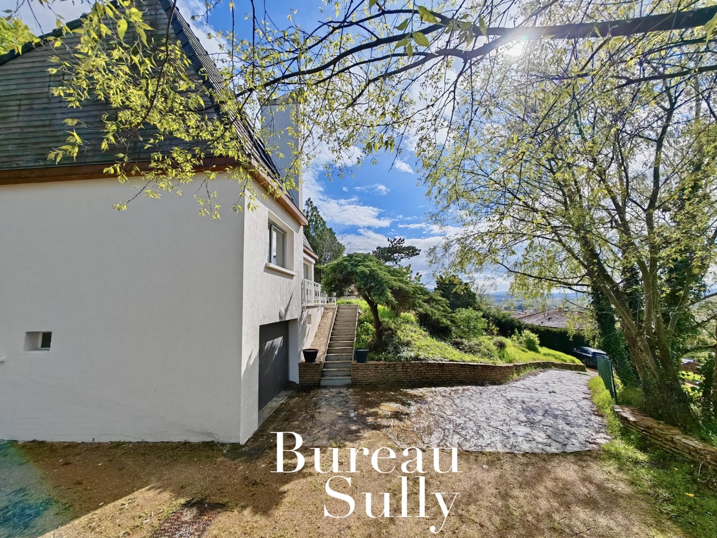 Luxury house for sale in Genay