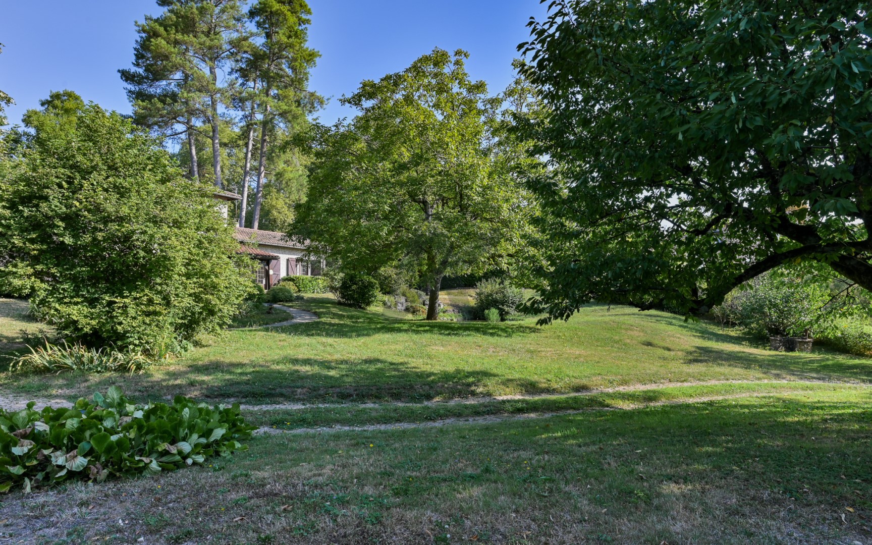 Luxury house for sale in the district Ouest