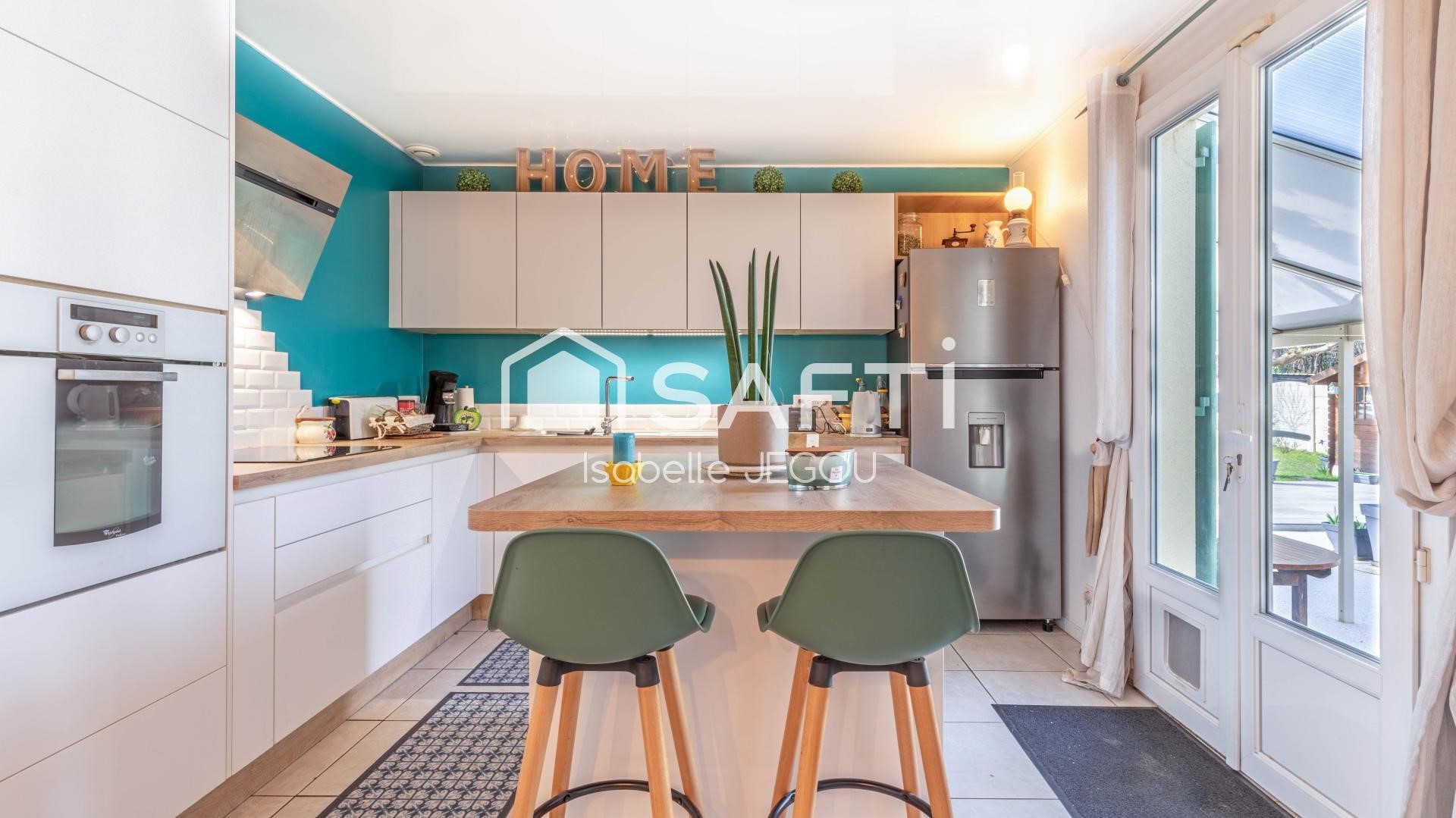 Hedendaagse woning te koop in Aiguillon-Port