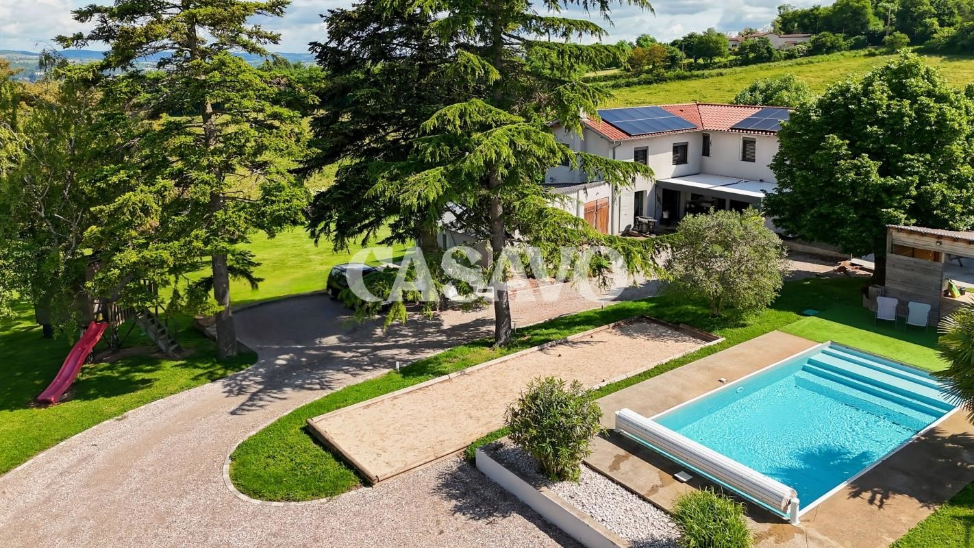 Maison de luxe à vendre dans le quartier Les-Collines
