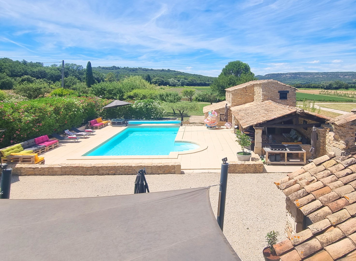 Fattoria in vendita Suze-la-Rousse